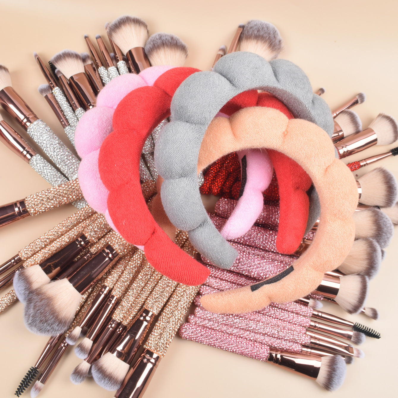 32-Piece Luxury Crystal Makeup Brush Gift Set with Headband, Hair Clips, Lash Comb & Storage Cup